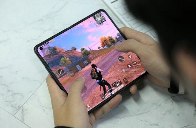 和平精英「青蛙直装」辅助,支持地铁